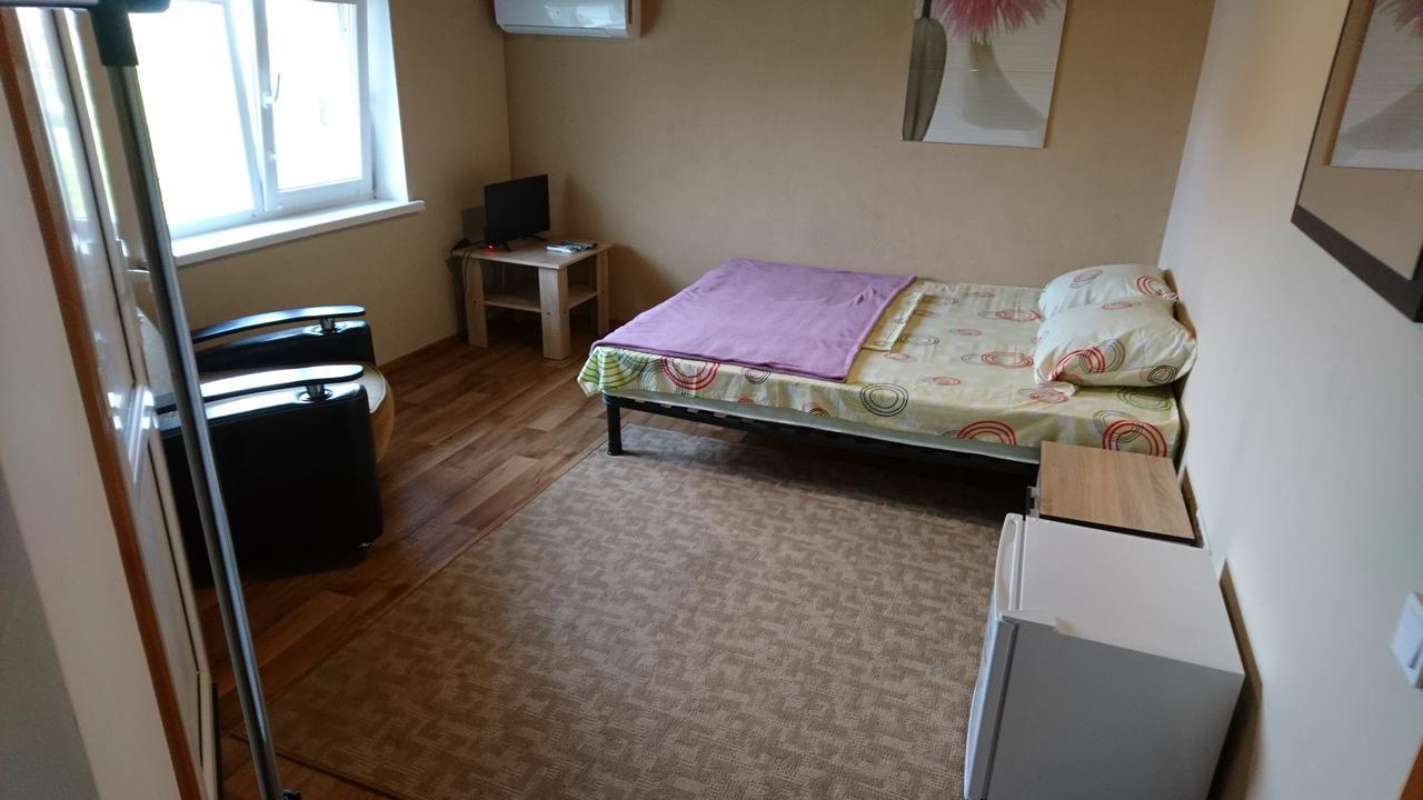 Guest House Dacha Karolino-Buhaz Esterno foto